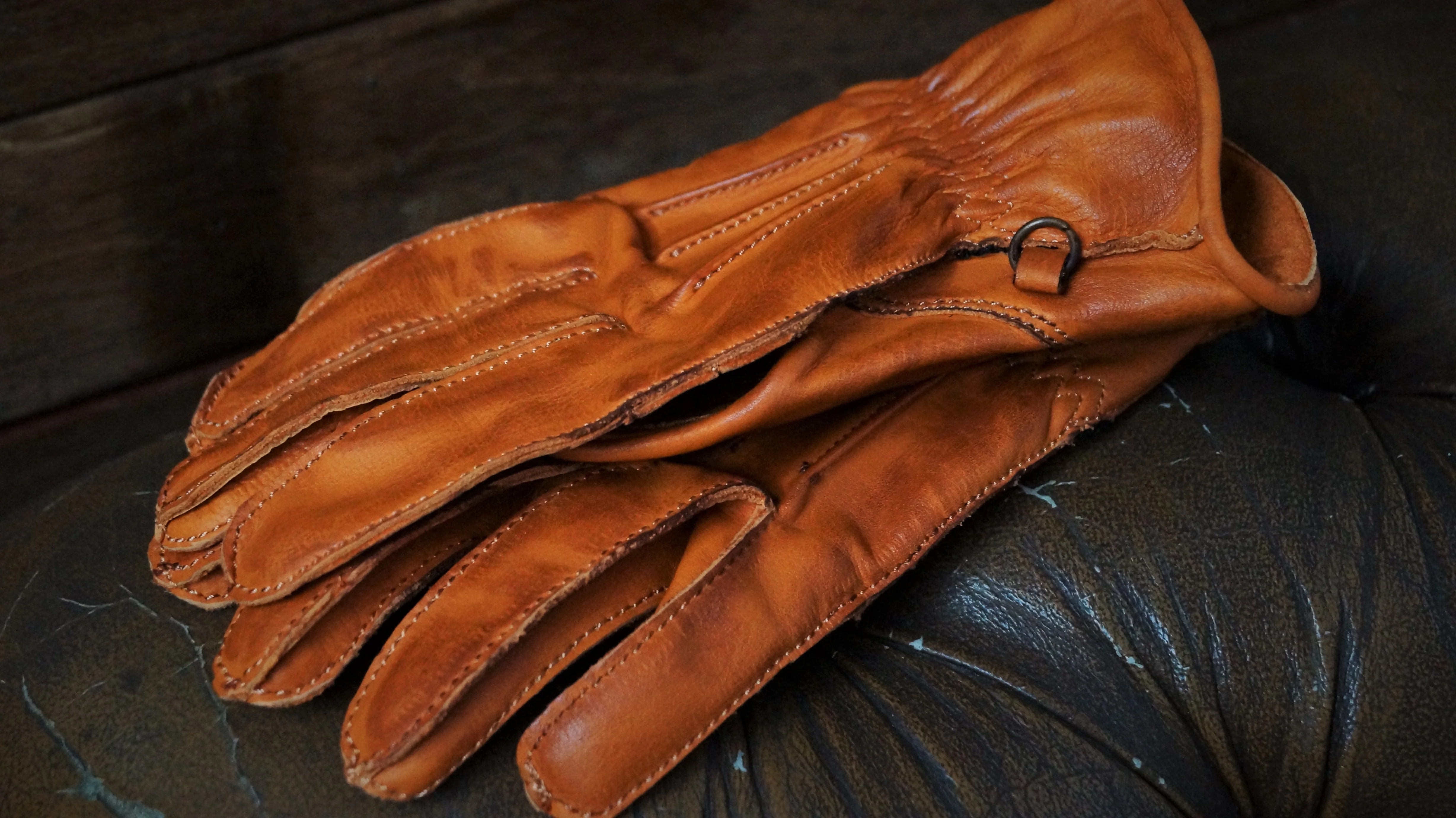 13 1/2 LOWLANDER GLOVES COGNAC - Image 3