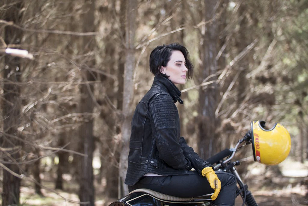 Nighthawk Motorcycle Jacket Women - Image 7